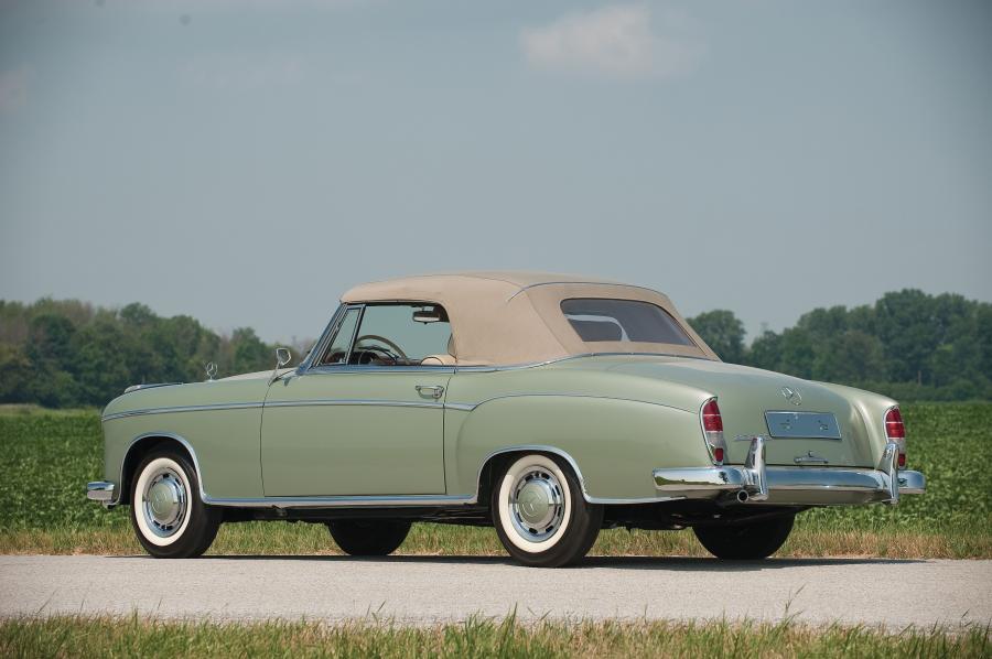  Mercedes-Benz 220 SE Cabriolet 1960 года  (фото 20 из 20)
